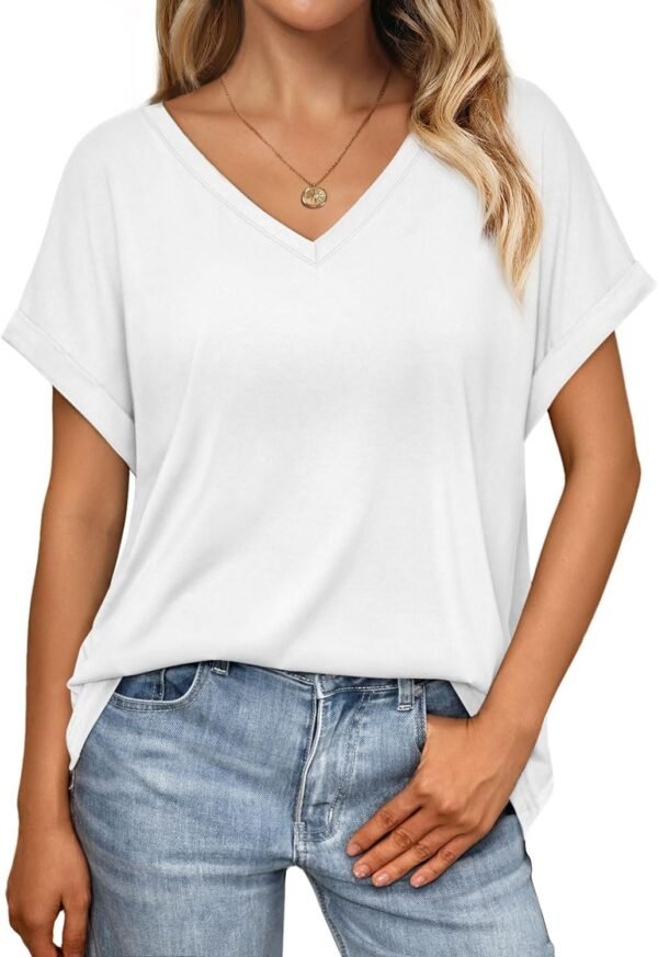 Women's Oversized Short Sleeve Tshirts Casual V Neck Summer Tops Loose Fit 2024 Work Shirts