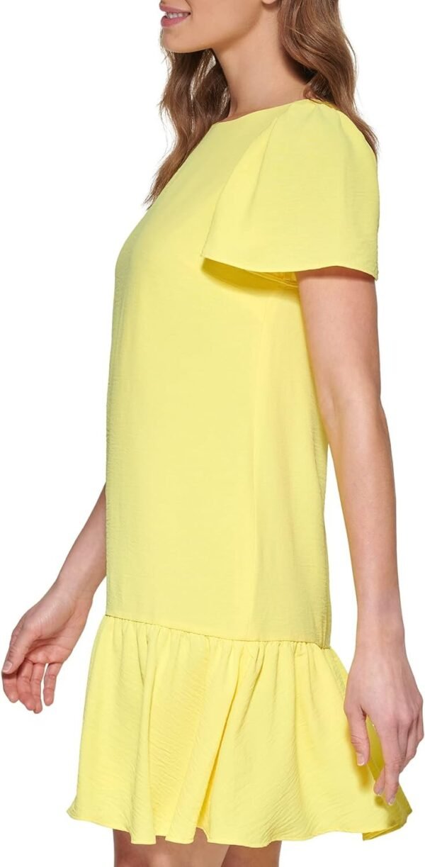 Women's Fit and Flare Trapeze