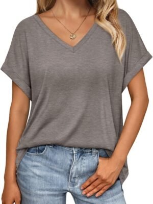 Women's Oversized Short Sleeve Tshirts Casual V Neck Summer Tops Loose Fit 2024 Work Shirts